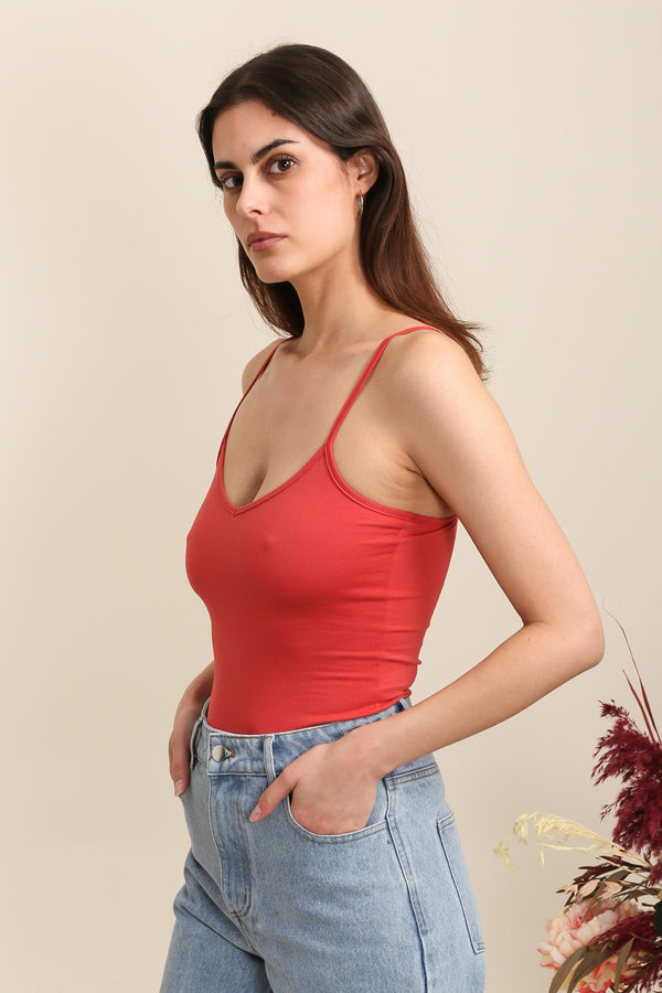 Top bretelle Rouge ou Nude
